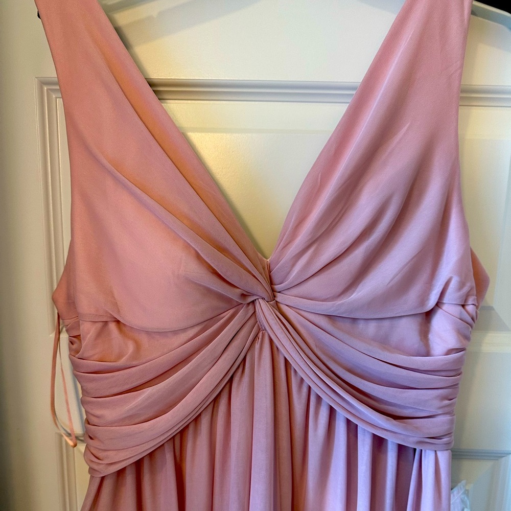 Rose Quartz Birdy Grey Lianna dress in size 2XL